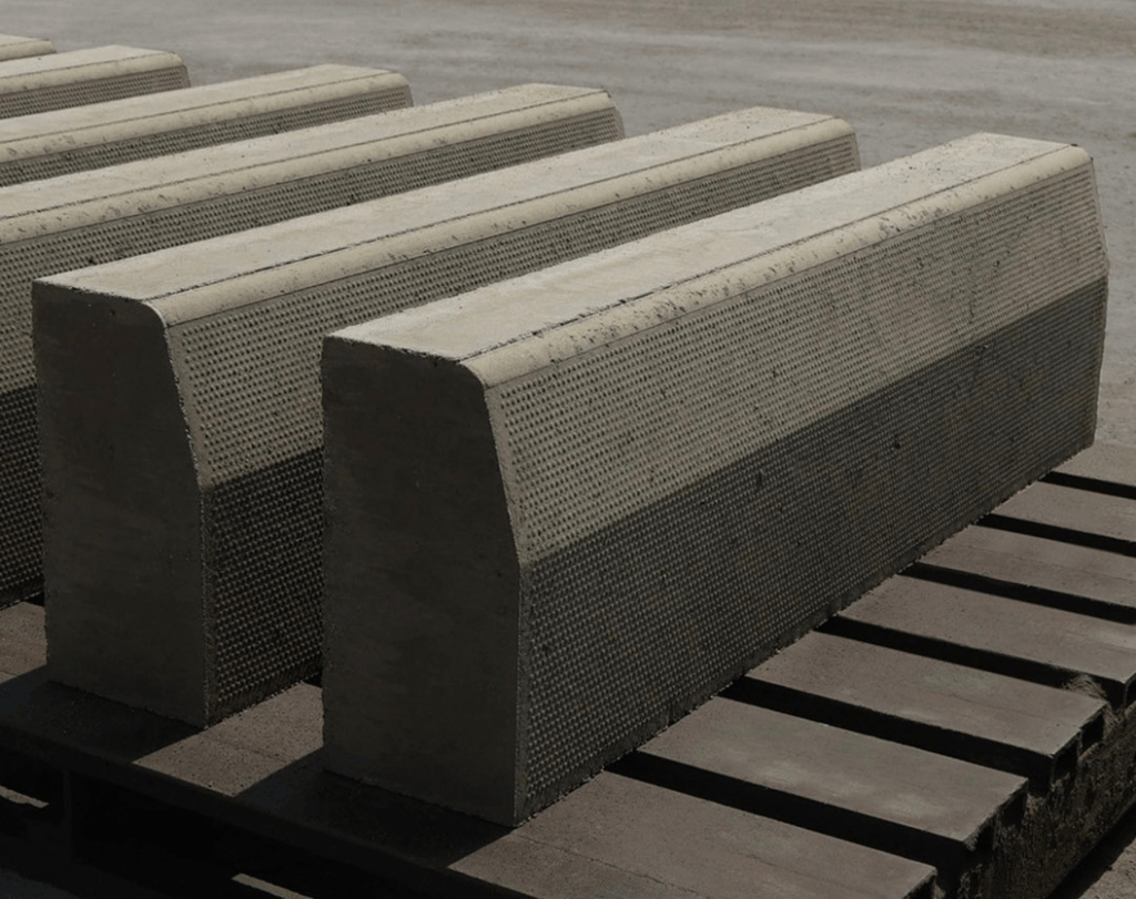 Kerbstones